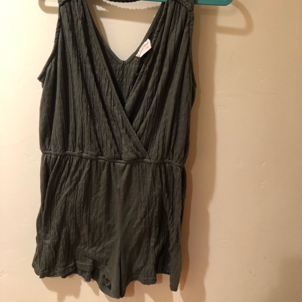 Green flowy Romper